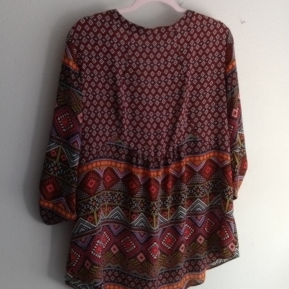 Colorful Blouse - Picture 3 of 6